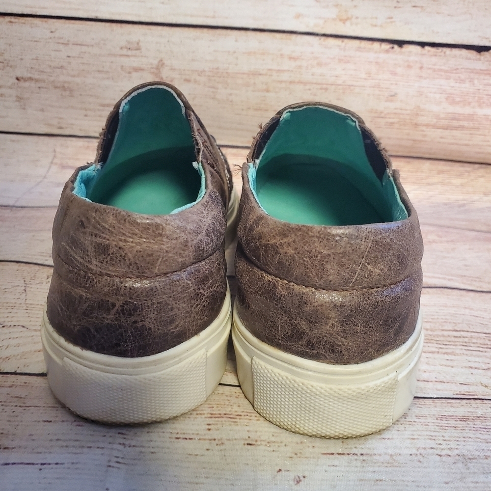 Corral Womens size 6.5 Brown with Black Sequin Inlay & Embroidery Sneakers E1560 - Picture 5 of 12
